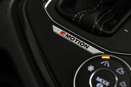 Volkswagen Tiguan 2.0 Tiguan R-Line TDI BlueMotion Technology 4Motion Semi-Auto 4WD 5dr 53