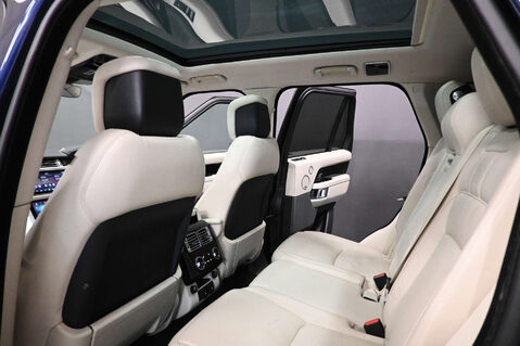 Land Rover Range Rover 4.4 Range Rover Vogue SE SDV8 Auto 4WD 5dr 14