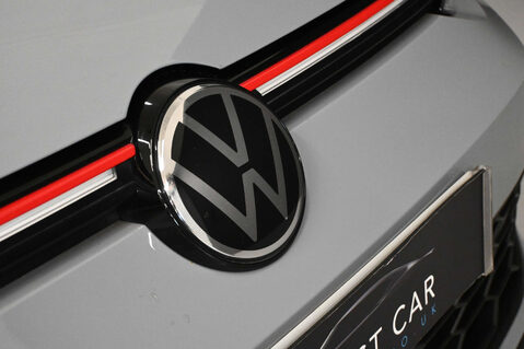 Volkswagen Golf 2.0 Golf GTi TSi Semi-Auto 5dr 27