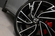 Volkswagen Golf 2.0 Golf GTi TSi Semi-Auto 5dr 5