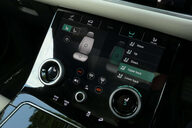 Land Rover Range Rover Velar 3.0 Range Rover Velar First Edition D300 Auto 4WD 5dr 29