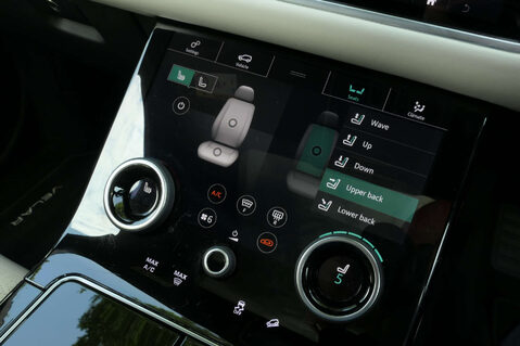 Land Rover Range Rover Velar 3.0 Range Rover Velar First Edition D300 Auto 4WD 5dr 29