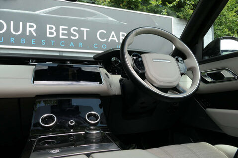 Land Rover Range Rover Velar 3.0 Range Rover Velar First Edition D300 Auto 4WD 5dr 32