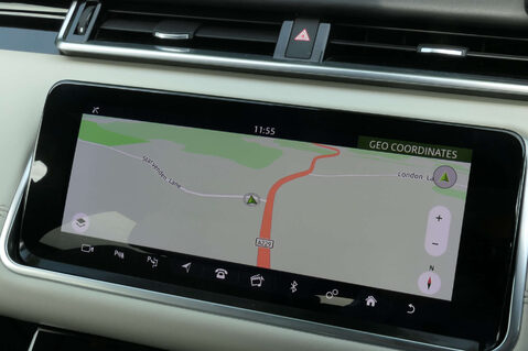 Land Rover Range Rover Velar 3.0 Range Rover Velar First Edition D300 Auto 4WD 5dr 36