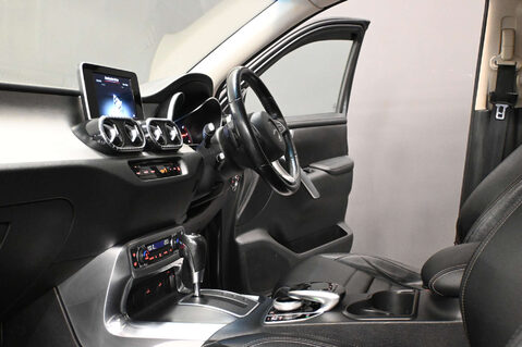 Mercedes-Benz X Class 3.0 X350 Power D 4Matic Auto 4WD 39