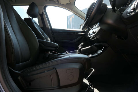 BMW X1 1.5 X1 sDrive 18I XLine Auto 5dr 23