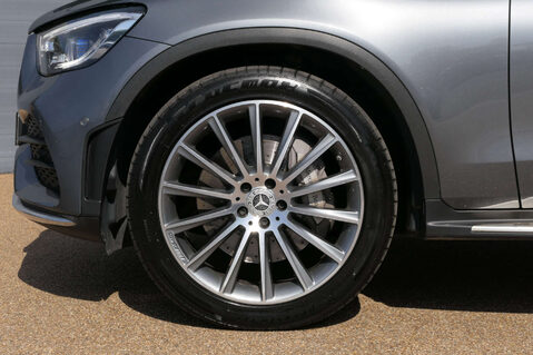 Mercedes-Benz GLC 2.0 GLC 220 D 4Matic AMG Line Premium Auto 4WD 5dr 9