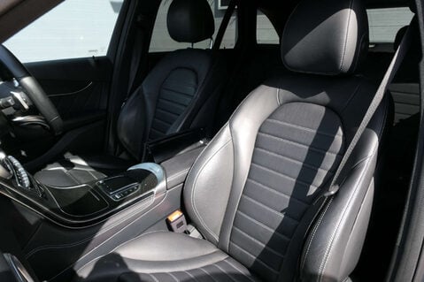 Mercedes-Benz GLC 2.0 GLC 220 D 4Matic AMG Line Premium Auto 4WD 5dr 4