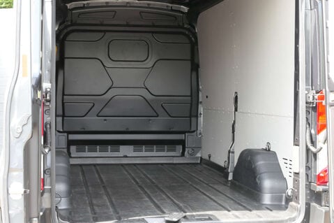 Ford Transit 2.0 Transit 350 Limited EcoBlue Auto 5dr 13