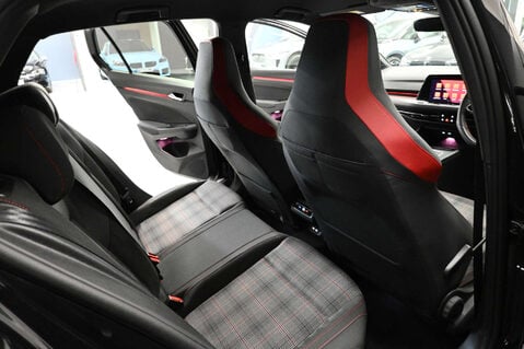 Volkswagen Golf 2.0 Golf GTi TSi Semi-Auto 5dr 16