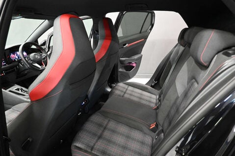 Volkswagen Golf 2.0 Golf GTi TSi Semi-Auto 5dr 18
