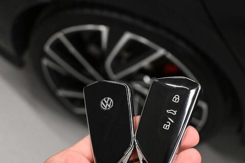 Volkswagen Golf 2.0 Golf GTi TSi Semi-Auto 5dr 61