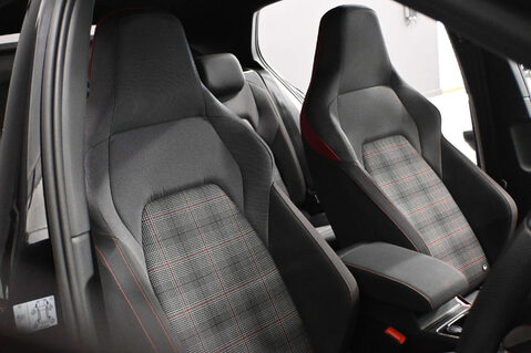 Volkswagen Golf 2.0 Golf GTi TSi Semi-Auto 5dr 24