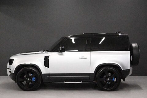 Land Rover Defender 3.0 Defender First Edition D MHEV Auto 4WD 3dr 14