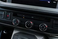 Volkswagen Transporter 2.0 Transporter T30 Highline TDI Semi-Auto 22