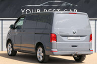 Volkswagen Transporter 2.0 Transporter T30 Highline TDI Semi-Auto 29
