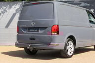 Volkswagen Transporter 2.0 Transporter T30 Highline TDI Semi-Auto 32