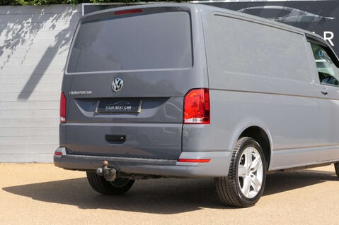 Volkswagen Transporter 2.0 Transporter T30 Highline TDI Semi-Auto 32