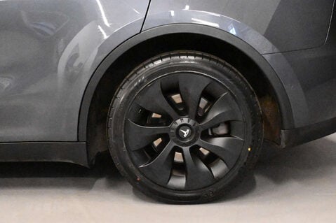 Tesla Model Y Model Y Long Range AWD 4WD 5dr 24