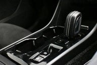 Volvo XC40 2.0 XC40 R-Design D3 AWD Auto 4WD 5dr 20