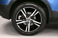 Volvo XC40 2.0 XC40 R-Design D3 AWD Auto 4WD 5dr 29
