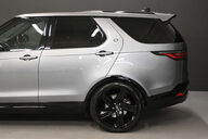 Land Rover Discovery 3.0 Discovery R-Dynamic SE D MHEV Auto 4WD 5dr 14