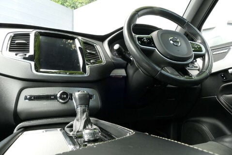 Volvo XC90 2.0 XC90 R-Design Pro D5 PowerPulse AWD Auto 4WD 5dr 26