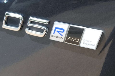 Volvo XC90 2.0 XC90 R-Design Pro D5 PowerPulse AWD Auto 4WD 5dr 10
