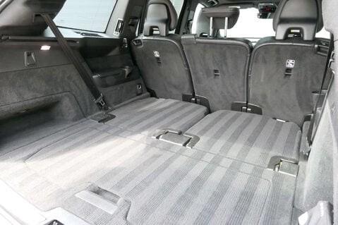 Volvo XC90 2.0 XC90 R-Design Pro D5 PowerPulse AWD Auto 4WD 5dr 20