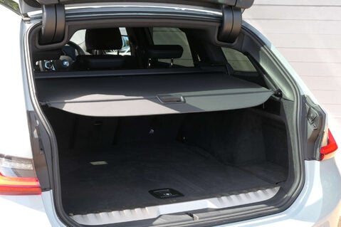 BMW 3 Series 2.0 330E M Sport Auto 5dr 17