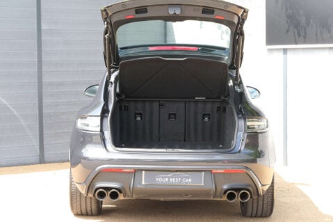 Porsche Macan 2.9 Macan GTS Semi-Auto 4WD 5dr 19