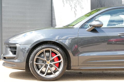 Porsche Macan 2.9 Macan GTS Semi-Auto 4WD 5dr 12