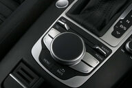 Audi A3 1.4 A3 e-tron Sportback Semi-Auto 5dr 34