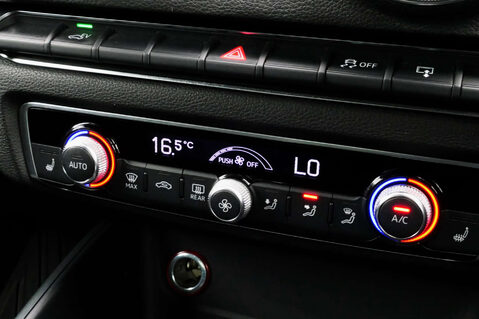 Audi A3 1.4 A3 e-tron Sportback Semi-Auto 5dr 27