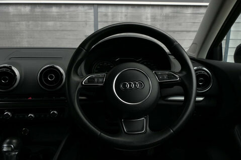 Audi A3 1.4 A3 e-tron Sportback Semi-Auto 5dr 19