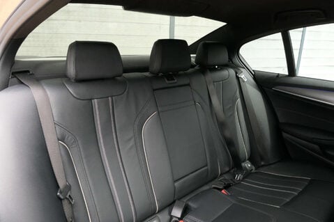 BMW 5 Series 3.0 530D xDrive M Sport Auto 4WD 4dr 6