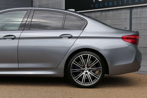 BMW 5 Series 3.0 530D xDrive M Sport Auto 4WD 4dr 11