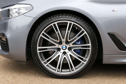 BMW 5 Series 3.0 530D xDrive M Sport Auto 4WD 4dr 9