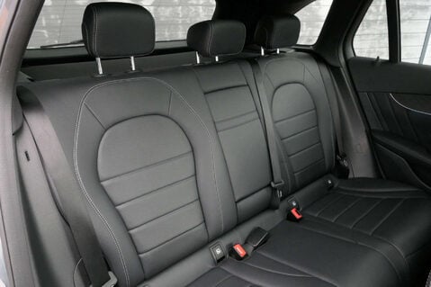Mercedes-Benz GLC 2.0 GLC 250 AMG Night Edition Premium+ 4Matic Auto 4WD 5dr 37