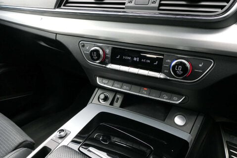 Audi Q5 2.0 Q5 S Line 45 TFSI MHEV Quattro Semi-Auto 4WD 5dr 23