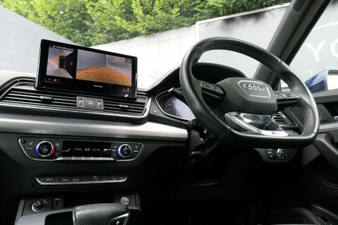 Audi Q5 2.0 Q5 S Line 45 TFSI MHEV Quattro Semi-Auto 4WD 5dr 20