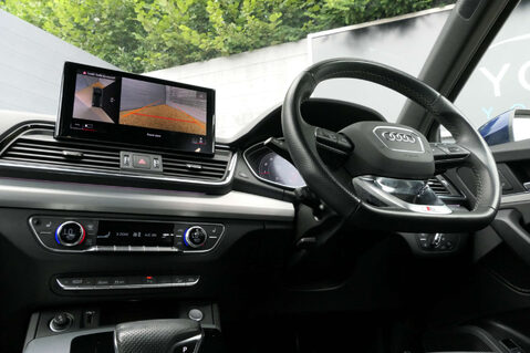 Audi Q5 2.0 Q5 S Line 45 TFSI MHEV Quattro Semi-Auto 4WD 5dr 20