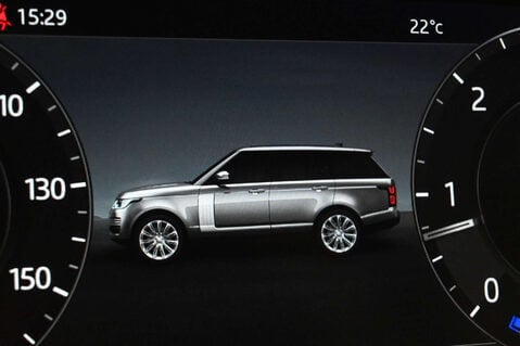 Land Rover Range Rover 3.0 Range Rover Vogue SDV6 Auto 4WD 5dr 18