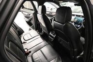Jaguar F-Pace 2.0 F-PACE R-Dynamic SE D MHEV AWD Auto 4WD 5dr 28