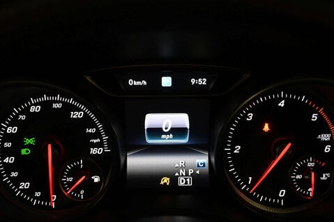 Mercedes-Benz CLA Class 2.1 CLA 220 D AMG Line Auto 4dr 47