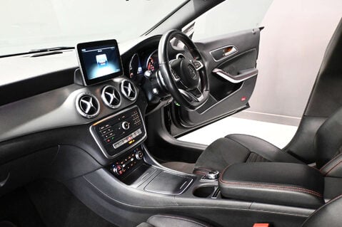 Mercedes-Benz CLA Class 2.1 CLA 220 D AMG Line Auto 4dr 30