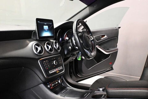 Mercedes-Benz CLA Class 2.1 CLA 220 D AMG Line Auto 4dr 6