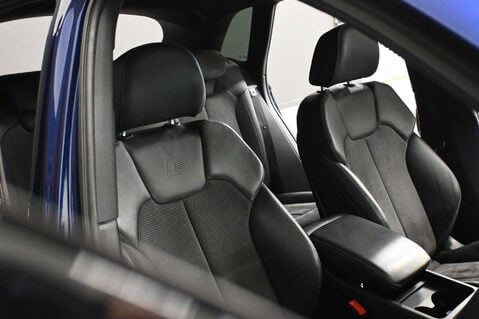 Audi Q5 2.0 Q5 Black Edition 40 TDI Quattro Semi-Auto 4WD 5dr 18