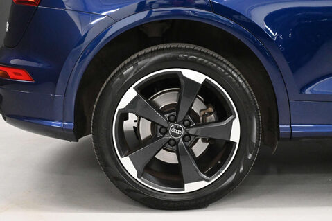 Audi Q5 2.0 Q5 Black Edition 40 TDI Quattro Semi-Auto 4WD 5dr 35