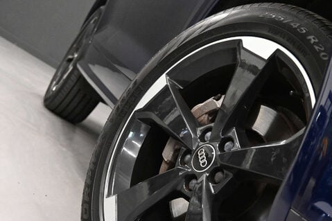Audi Q5 2.0 Q5 Black Edition 40 TDI Quattro Semi-Auto 4WD 5dr 55